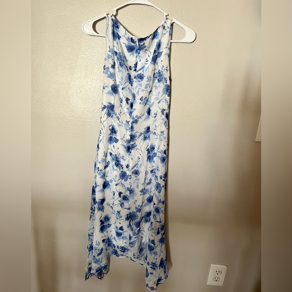 Karl Lagerfeld Flowy Blue & White floral dress sz 2 - Picture 7 of 7
